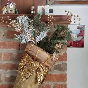 Bas de Noël Cordelia avec décorations