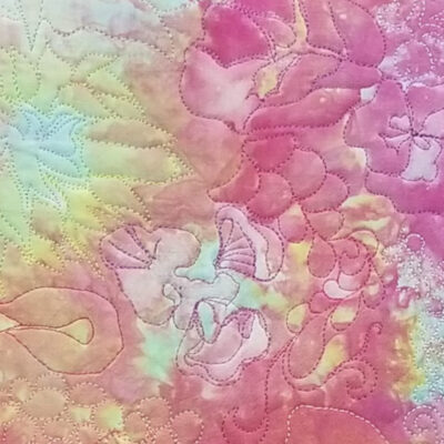 Art abstrait textile, broderie machine et teinture, Les jours heureux par Christine Grenier